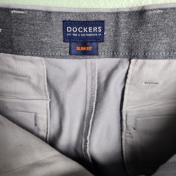 ❗️NWT❗️Men's Workday Dockers Smart 360 Flex Slim Fit Khaki Pants Gray Size 36X32 - Picture 10 of 12